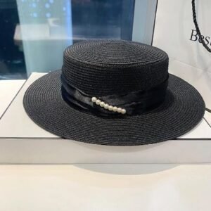 Chapeau de paille élégant