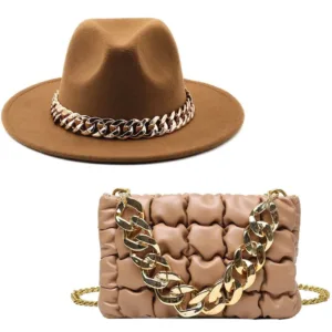 Chapeau et sac assorti