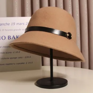 Fedora femme rétro français