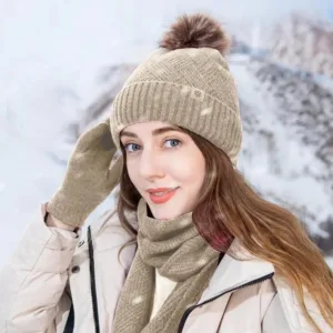 Ensemble bonnet, écharpe et gants en coton