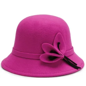 Chapeau cloche raffiné