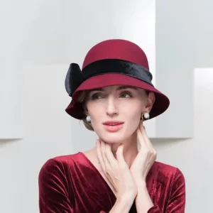 Chapeau cloche en feutre léger