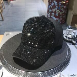 Casquette avec Strass et Paillettes